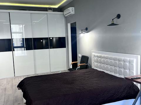 квартира за адресою Академіка Сахарова вул., 3-А