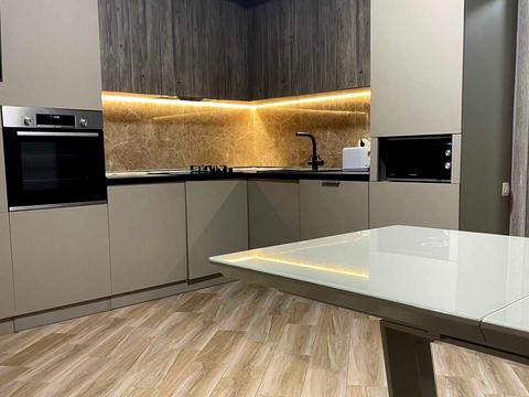 квартира за адресою Практична вул., 3