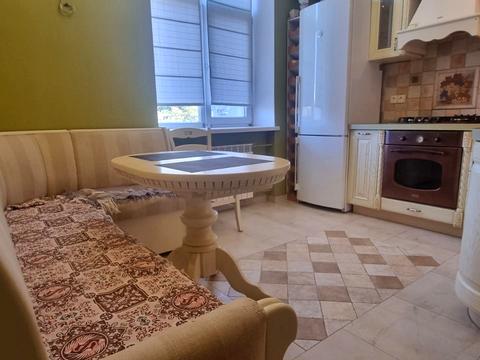 квартира за адресою Ялтинська вул., 24/23