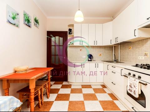 квартира за адресою Василя Симоненка вул., 3в