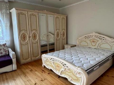 будинок за адресою Шептицького