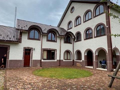 будинок за адресою Шептицького