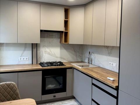 квартира за адресою Незалежності вул. (Титова), 6