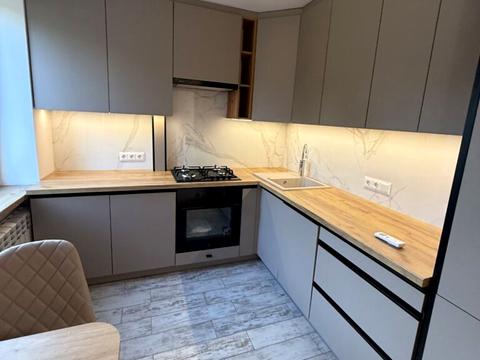 квартира за адресою Незалежності вул. (Титова), 6
