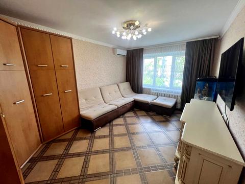 квартира за адресою Дніпро, Героїв просп., 4