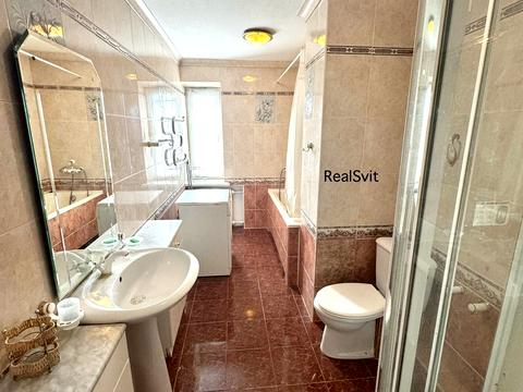 квартира за адресою Павла Тичини просп., 8