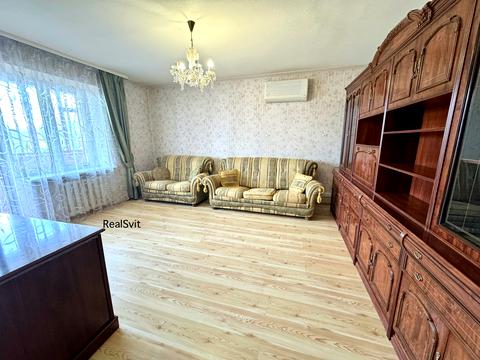 квартира за адресою Павла Тичини просп., 8