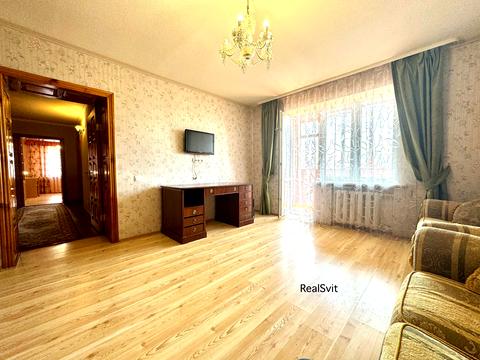 квартира за адресою Павла Тичини просп., 8