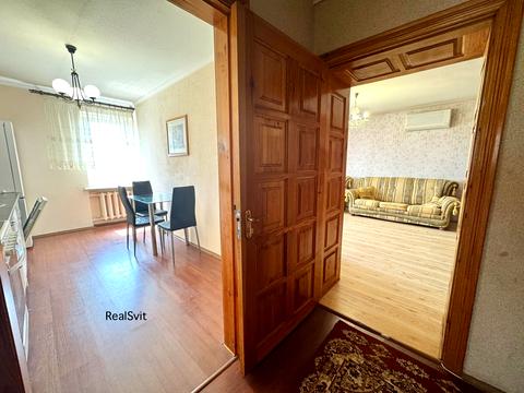 квартира за адресою Павла Тичини просп., 8