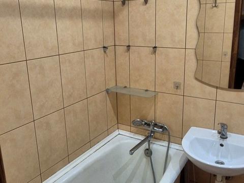 квартира за адресою Степана Бандери вул., 10