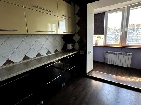 квартира за адресою Слави бульв., 12