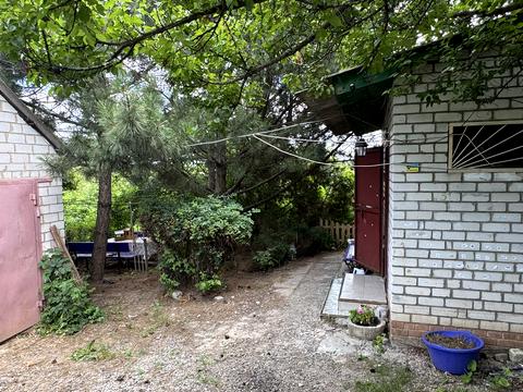 будинок за адресою смт. Бабаї, Шкільна