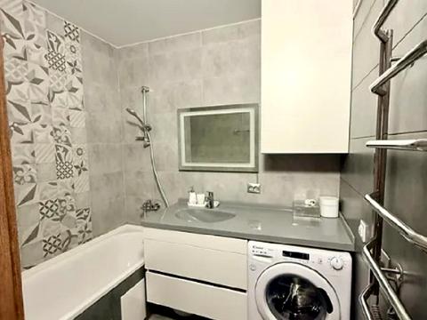 квартира по адресу Ревуцкого ул., 54