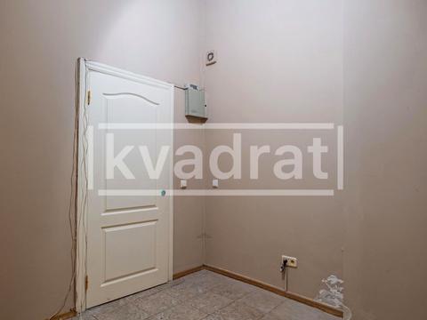 коммерческая по адресу Печенежская ул., 8