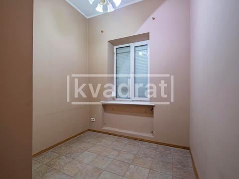 коммерческая по адресу Печенежская ул., 8