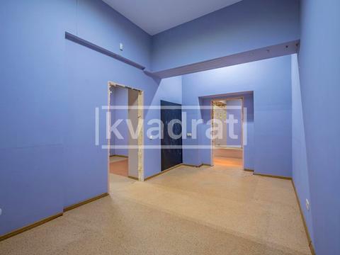 коммерческая по адресу Печенежская ул., 8