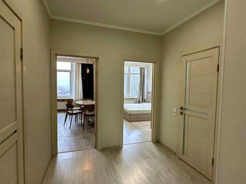 квартира за адресою Літературна вул., 8