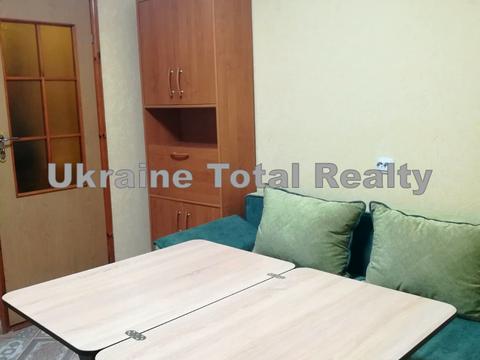 квартира за адресою Вишняківська вул., 19/19