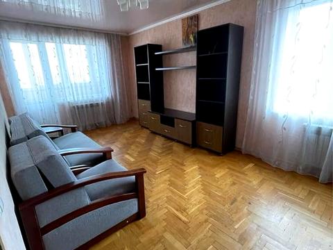 квартира за адресою Коновальця вул., 12