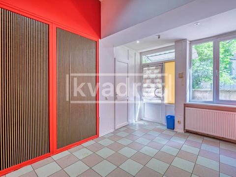 коммерческая по адресу Печенежская ул., 8