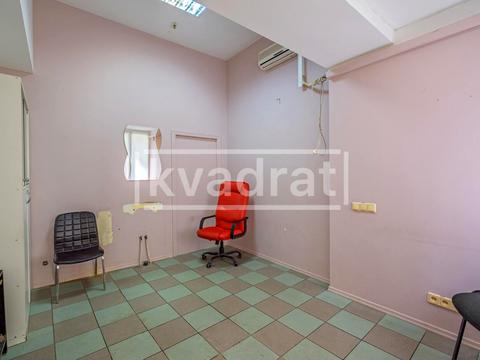 коммерческая по адресу Печенежская ул., 8