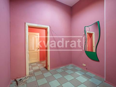 коммерческая по адресу Печенежская ул., 8
