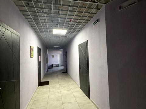 комерційна за адресою Старокостянтинівське шосе, 3