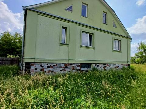 будинок за адресою вул. Набережна, 25