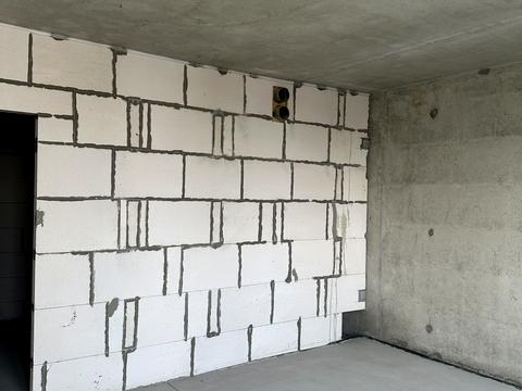 1870050627242624