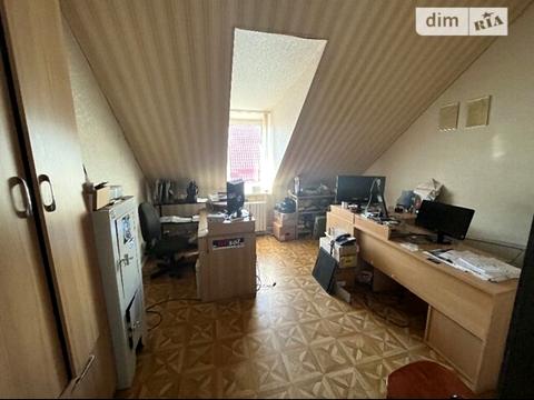комерційна за адресою Янтарна вул., 64