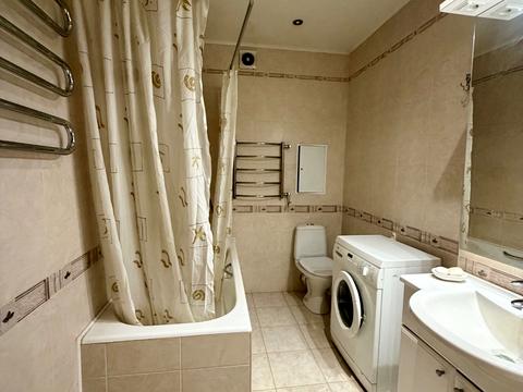 квартира за адресою Раїси Окіпної вул., 10-А