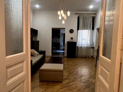 квартира по адресу Кленовича ул., 10