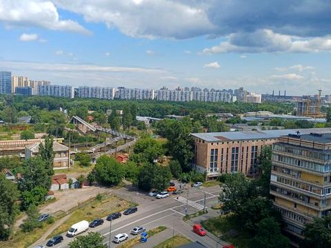 квартира за адресою Пантелеймона Куліша пл., 11