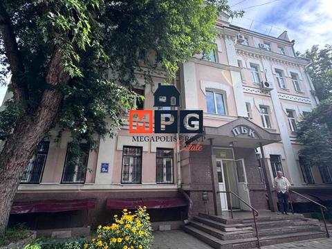 коммерческая по адресу Троицкий пер. (Ивана Дубового), 9