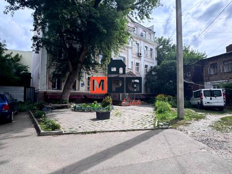 коммерческая по адресу Троицкий пер. (Ивана Дубового), 9