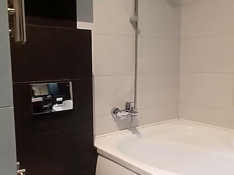 квартира по адресу Ревуцкого ул., 7-В