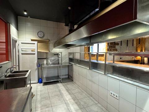 комерційна за адресою Київ, Гоголівська вул., 22-24
