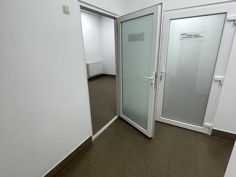 комерційна за адресою Івано-Франківськ, Івана Миколайчука вул., 6