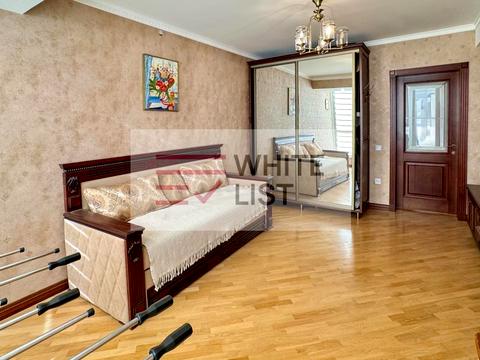 квартира за адресою Героїв Майдану вул. (Червоноармійська), 53