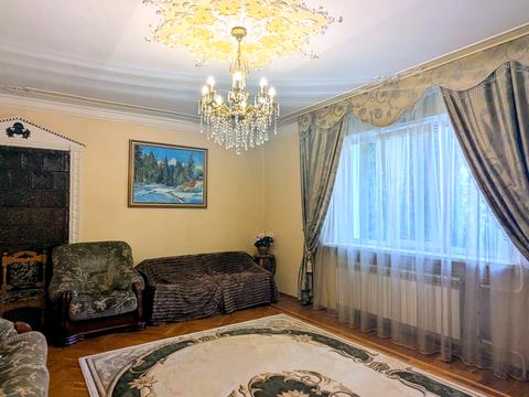 будинок за адресою Сонячна вул.