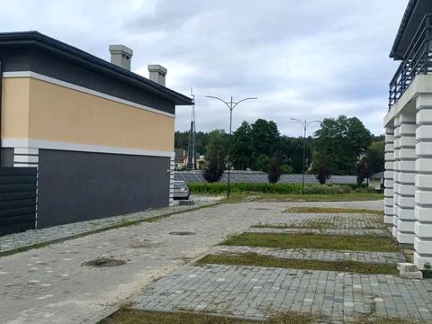 1870054264715984