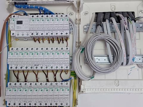 квартира за адресою житловий масив Тополя-1 вул., 15