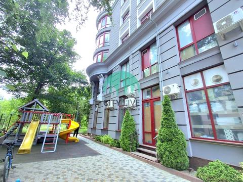 квартира за адресою Степана Бандери вул., (Будинок)