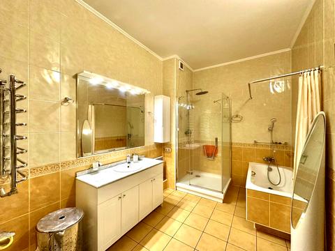 квартира по адресу Старонаводницкая ул., 13