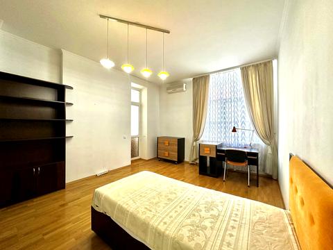 квартира по адресу Старонаводницкая ул., 13