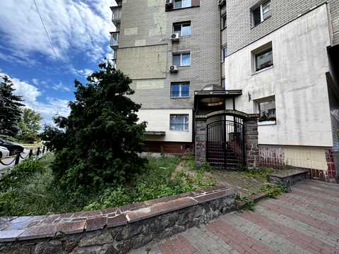 коммерческая по адресу Владимира Ивасюка просп. (Героїв Сталінграду), 14-Б