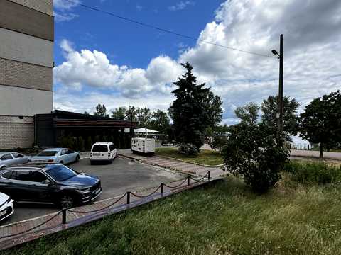 коммерческая по адресу Владимира Ивасюка просп. (Героїв Сталінграду), 14-Б