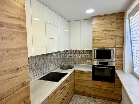 квартира за адресою Ахсарова вул., 13