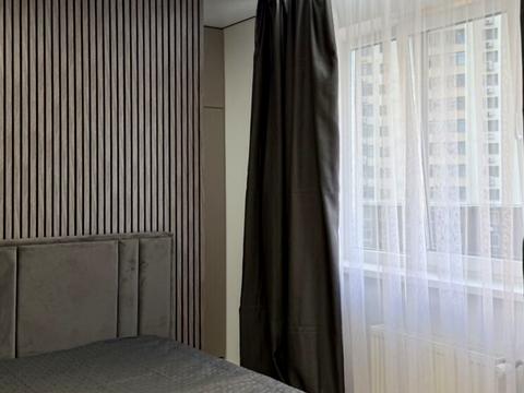 квартира по адресу Академика Сахарова ул., (54 перлина)