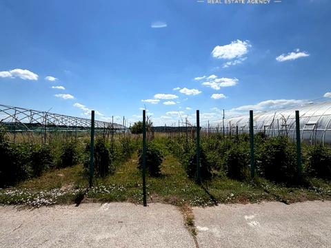 коммерческая по адресу Добросусідська, 17
